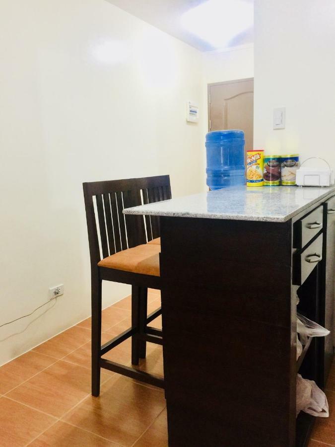 En Gee'S Crib Apartment คากายันเดโอโร ภายนอก รูปภาพ