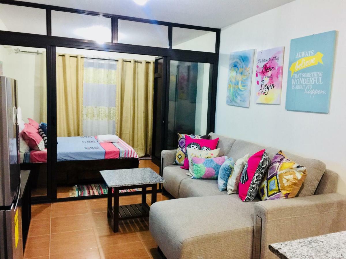 En Gee'S Crib Apartment คากายันเดโอโร ภายนอก รูปภาพ