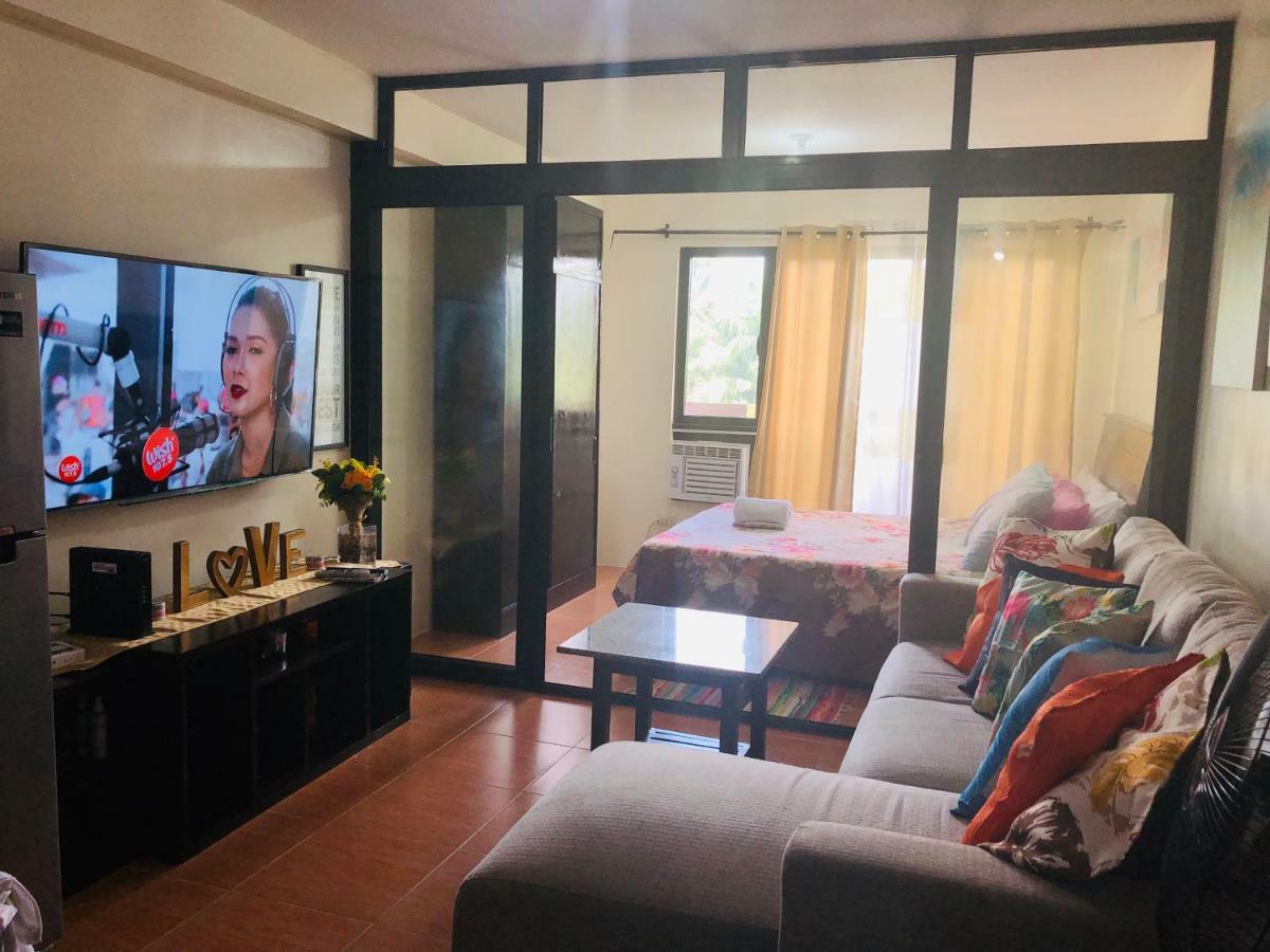 En Gee'S Crib Apartment คากายันเดโอโร ภายนอก รูปภาพ