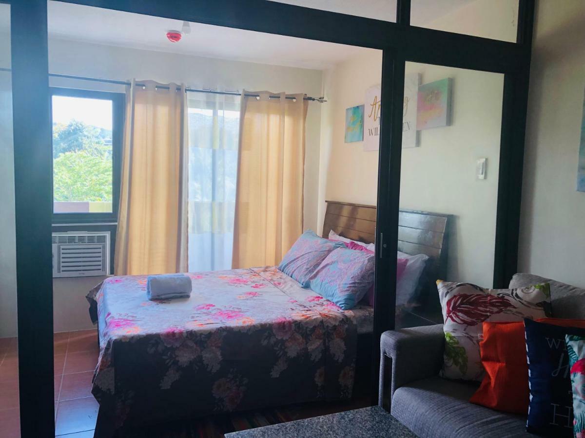 En Gee'S Crib Apartment คากายันเดโอโร ภายนอก รูปภาพ
